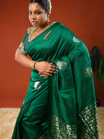 Load image into Gallery viewer, Model wearing Ichchhapuron's Polka - Green saree, a contemporary polka dotted Kanjeevaram