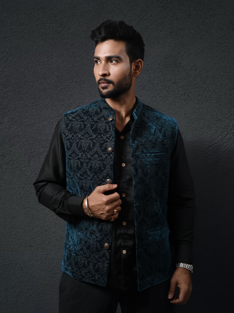 Partho - velvet waistcoat (Blue)