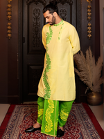 Load image into Gallery viewer, Yellow alpona on green Dhoti
