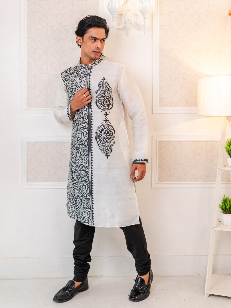 Black Sankha - Silk