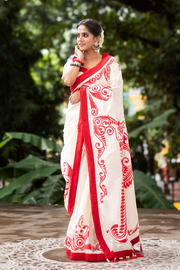 Model wearing boutique handloom saree – best saree boutique online | Ichchhapuron