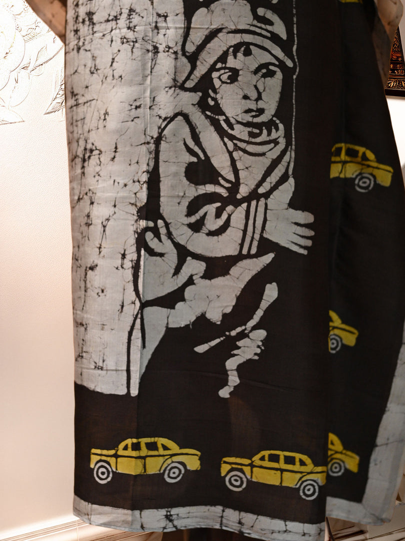 Chaplin in Kolkata black-n-white (Kaftan)