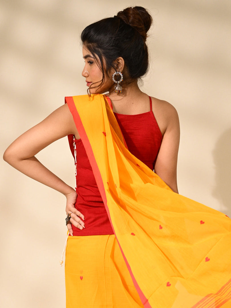 Dori top with alpona - white on red